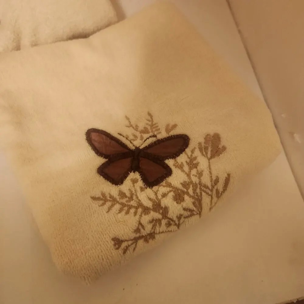 3 piece vintage bath towel trio.  Butterflies Embroidery and Applique